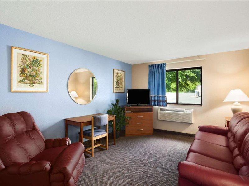 Quality Inn Oneida Exterior foto